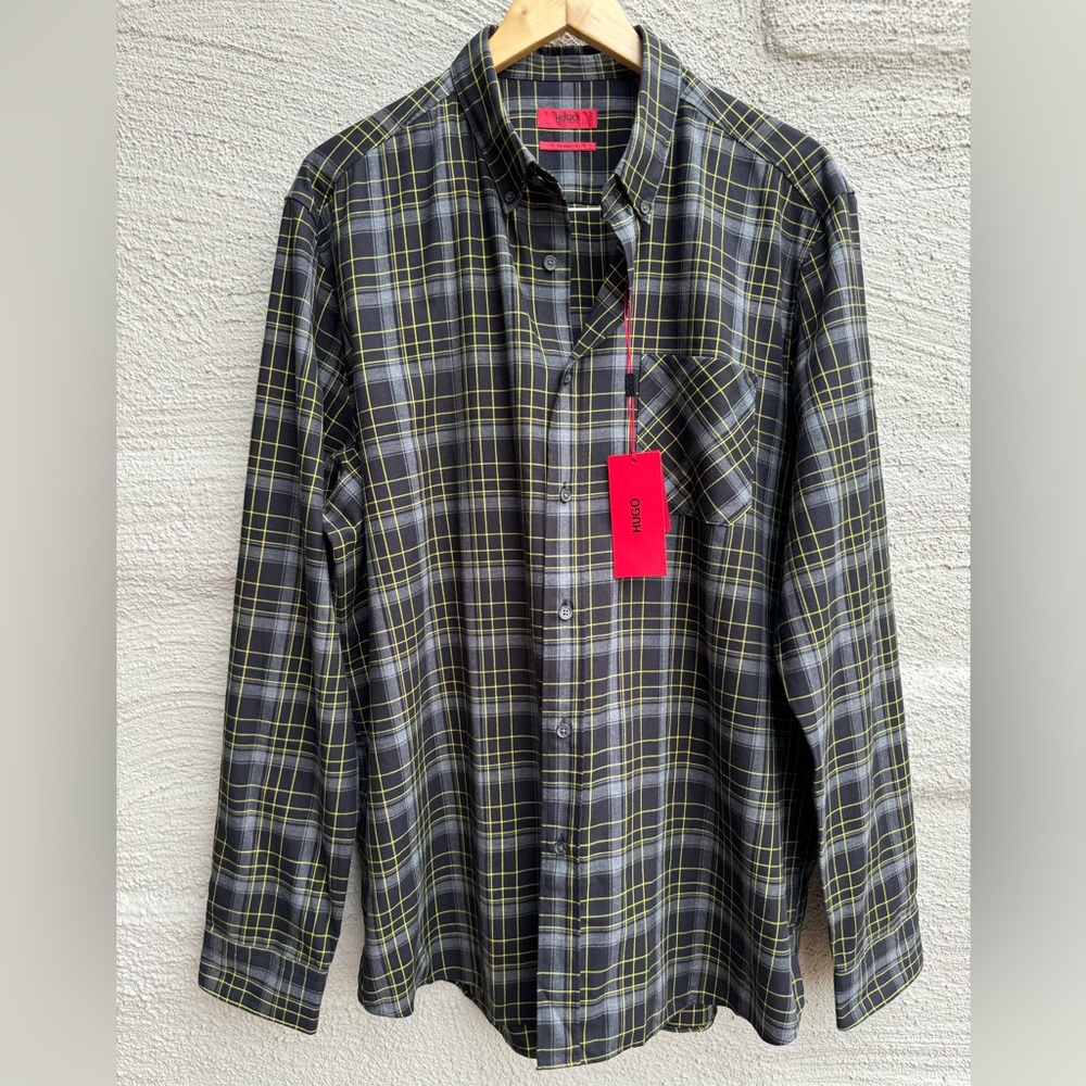 Hugo Boss Black/Gray Long Sleeve Plaid Button Down Shirt. NWT. Size- 2XL